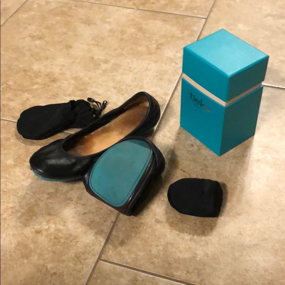 Black ballet Flats Tieks by Gavrieli